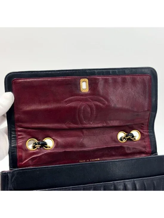 Chanel Mademoiselle Quilted Chain Shoulder Bag Vintage - Picture 15 of 16